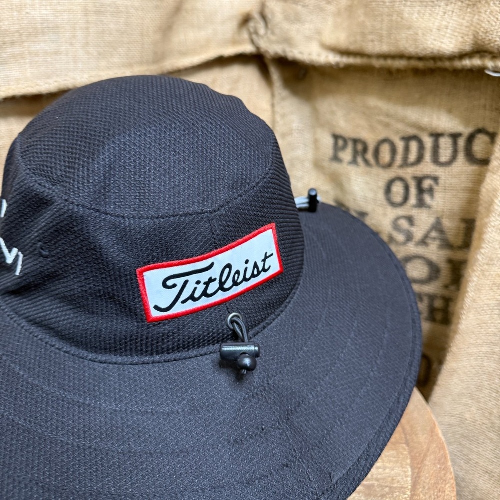 Titleist Tour Aussie Hat Adjustable Moisture Wicking Footjoy Pro V1 Black Golf - Picture 3 of 6